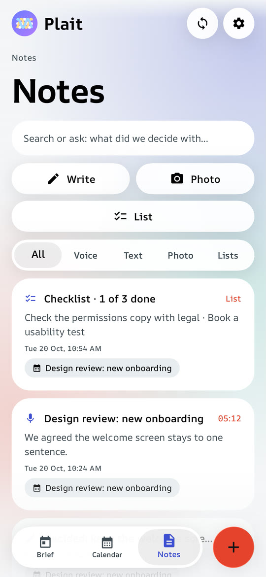 The notes library with voice, written, photo and list notes